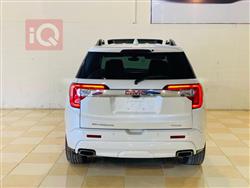 GMC Acadia